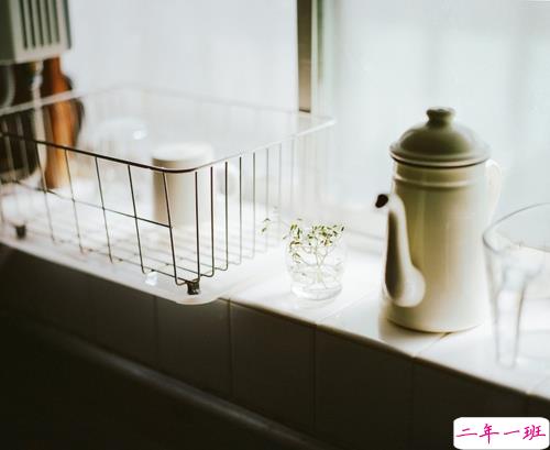 经典英文说说带翻译摘抄配图 很有哲理的文艺英文说说7