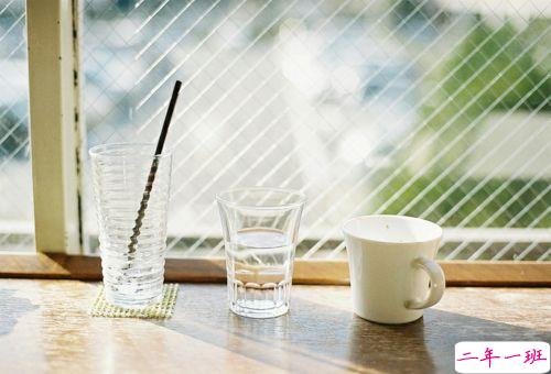 只想说给你听的小情话带图片 你笑时雷声温柔暴雨无声3