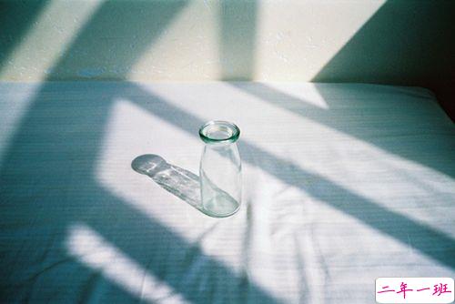 只想说给你听的小情话带图片 你笑时雷声温柔暴雨无声11