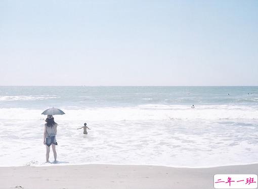 关于爱情中的失望和难受的说说带图片 失望攒够了我自然会走12