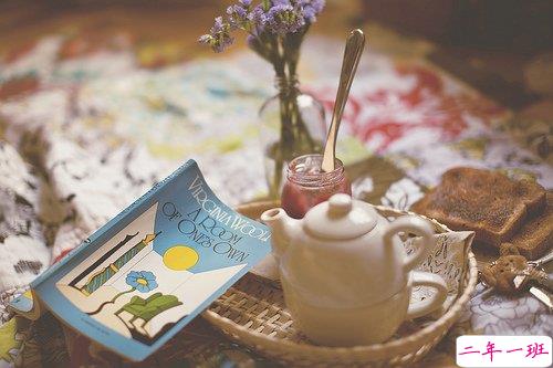 关于青春和成长的适合文艺女生发说说的句子带图片8