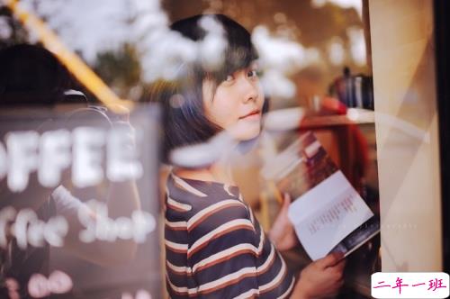 适合恋爱中的甜蜜发的说说带图片 我见过的全部风景都抵不上你一句我想见你9