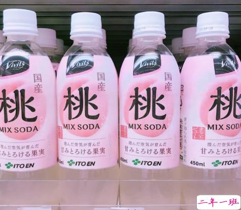 2018社会人说说配图精选：不要因为空虚就去爱不合适的人2