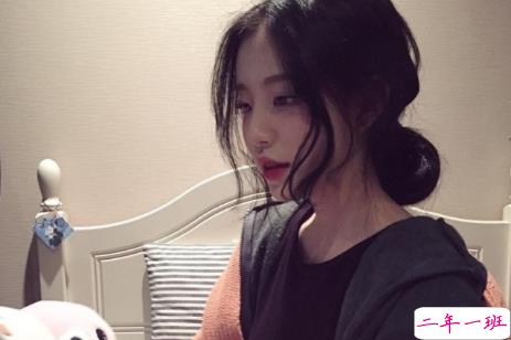 情感说说配图很有道理的那种 你想过的那种生活得自己去挣2