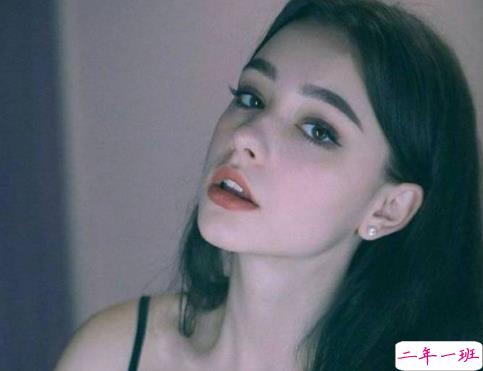 微博说说说到心坎上带图片 总有这么一个人会让你毫无原因地笑起来  12