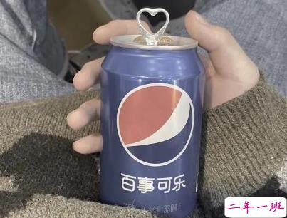 朋友圈搞笑文案带图片 少见有趣的说说句子8