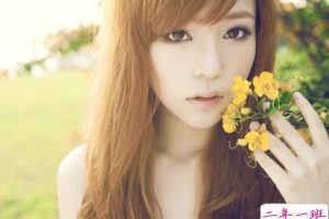 情感说说带图片：爱你的人不一定会等你，但等你的人一定很爱你