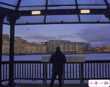 很丧却充满希望的句子带图片 经典朋友圈励志简洁句子1