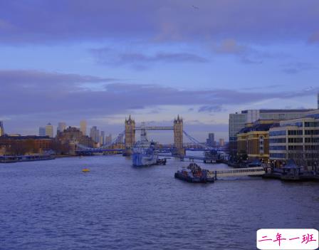 很丧却充满希望的句子带图片 经典朋友圈励志简洁句子4