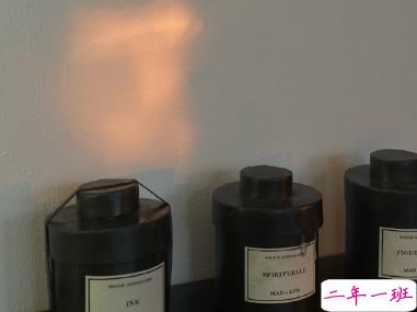 老舍先生通透走心的句子 越不肯努力便越自怜11