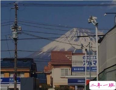 2020经典个性哲理简短走心文案 ​后来你的笑容也变得模糊了3