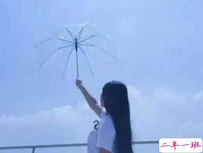 15条抖音最火经典说说带图片 说给女生听的话很经典13