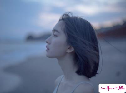 唯美经典语录带图片 写进心窝的经典说说配图9