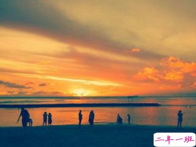 十分经典情感语录带图片 简约文艺风爱情说说15