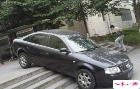 笑死人的说说带图片带文字 逛街时的你和你的朋友15