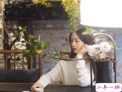 文艺经典语录带图片 适合女生的简单文艺风说说15