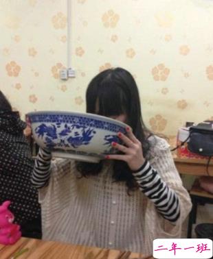 朋友圈搞笑说说配图7