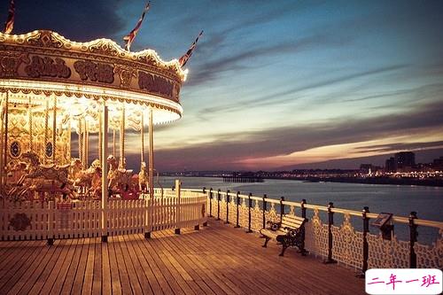 短一点的现实经典说说带图片 社会很现实道理很真的说说3