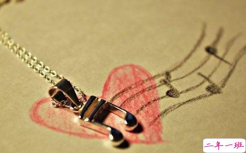 短一点的现实经典说说带图片 社会很现实道理很真的说说4