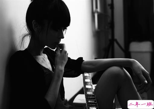 关于现实的人生感悟带图片 27条值得收藏和学习的经典说说大全10