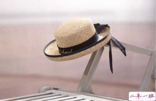 关于现实的人生感悟带图片 27条值得收藏和学习的经典说说大全14