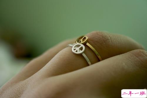 朋友圈吸引人的经典说说带图片2019精选 看似简单其实很具意义的句子8