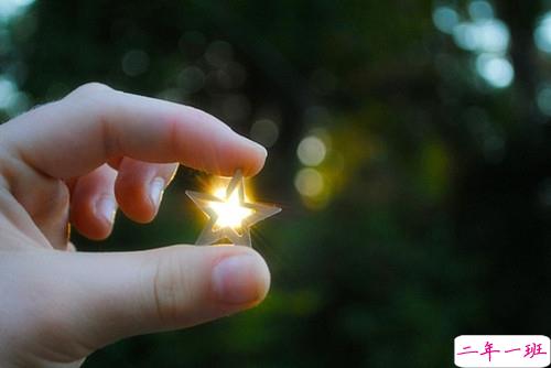 青春励志经典说说大全带图片 好听又特别有哲理的一些话1