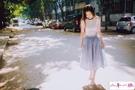 2018最新朋友圈好听的生活哲理说说配图 很经典精辟的内涵说说大全1