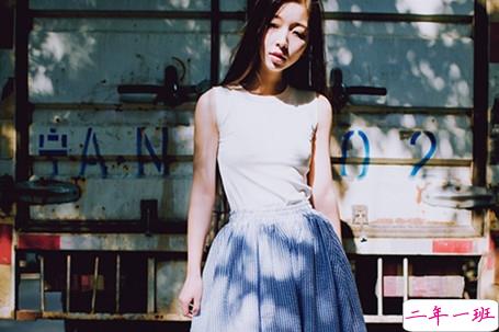 2018最新朋友圈好听的生活哲理说说配图 很经典精辟的内涵说说大全2