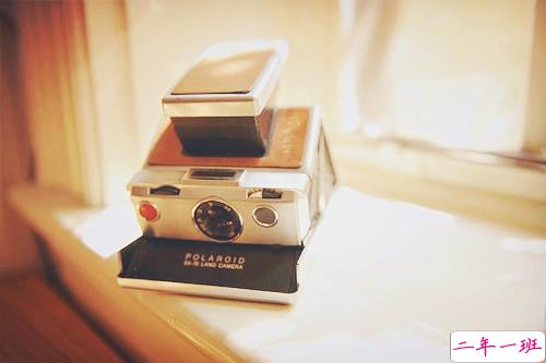 关于孤独的经典说说配图 一个人孤独的说说心情短语11