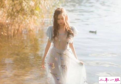 那些让你听到忍不住哭泣的经典歌词图片说说10