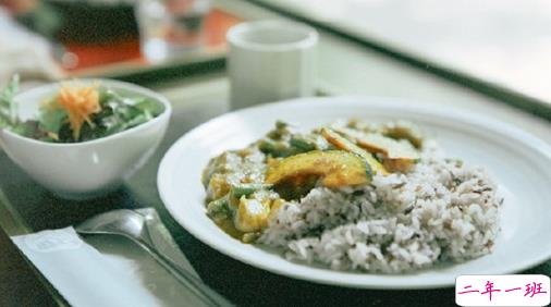 关于生活的哲理有道理说说带图片 生活总是这样不能叫人处处都满意但我们还要热情地活下去6