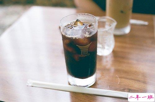 有诗意的简单但很有内涵的说说带图片 躲过了争吵决绝熬不过岁月漫长8