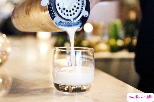 有诗意的简单但很有内涵的说说带图片 躲过了争吵决绝熬不过岁月漫长9