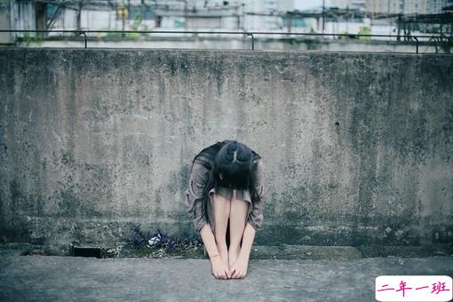 励志说说致自己的短语2018配图  很励志的正能量经典说说10