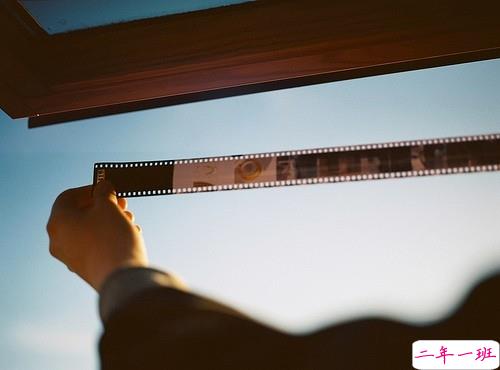 温暖的小清新文艺句子带图片 想把自己的全世界都给你13