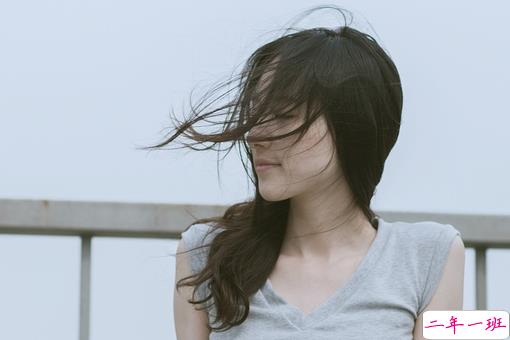 那些旋律和歌词都能击中你内心柔软之处的唯美歌谣8