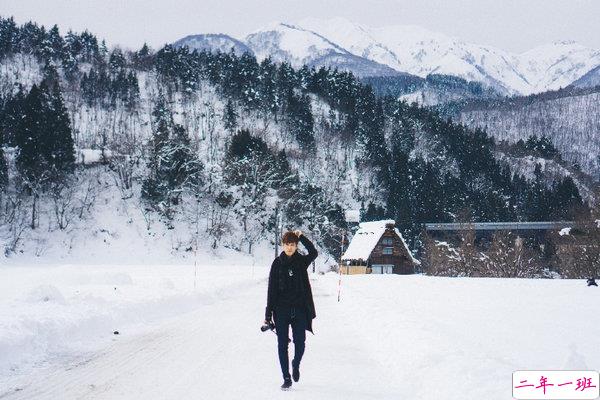 超励志的关于人生和梦想的说说带图片 不努力以后婚纱都是租的13