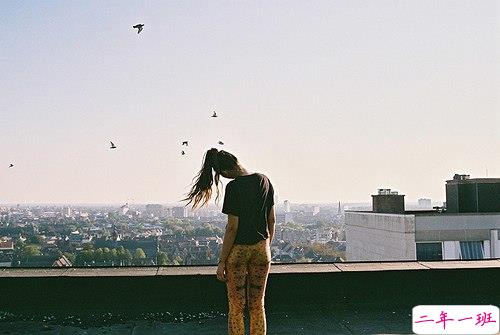 让人瞬间红了眼眶的歌词伤感难过图片说说 人生若如初见8