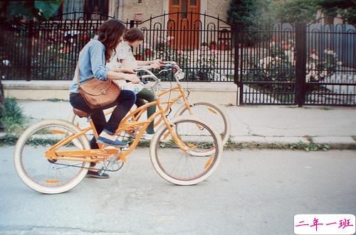 励志正能量的心灵鸡汤句子和图片 勇敢的少年啊请你大胆往前走别回头15