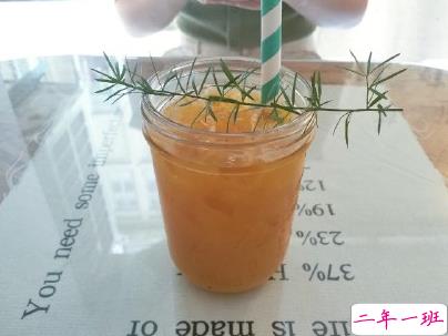 夏日神仙短句带图片 盛夏微信句子大全14