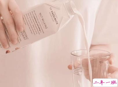 心情低落的伤感句子带图片 是自己太自作多情了2