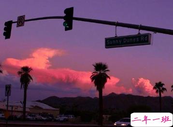 生活中令人难过的伤感说说 泪水不总是表示悲伤12