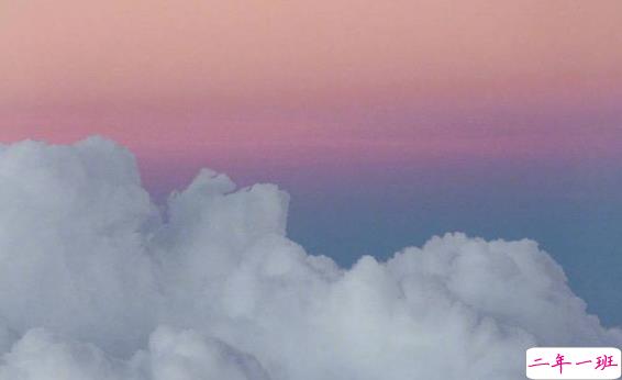 2020伤感郁闷文艺范难过说说 车和车是相让人和人是错过7