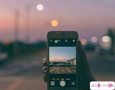 一个人深夜发的伤感说说带图片 聚散离合都在情理之中1