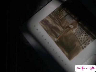 爱而不得悲伤文案 遗憾错过的感情句子配图6