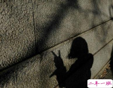 特别悲伤难过的说说配图 伤透心流干泪的心情说说9