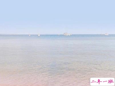 一个人的说说伤感心情短语配图 感到无力心酸的说说3