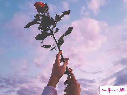 艾特对象的情话说说带图片 说给另一半听的幸福话语5