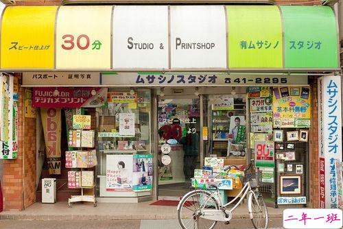 深夜孤独的伤感说说带图片 莫名就感觉到伤感难过的说说8